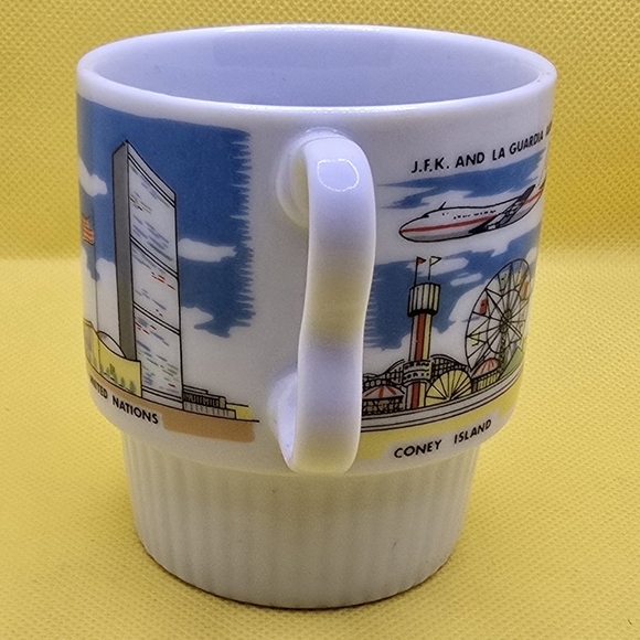 Vintage 1980s New York City Coffee Mug NYC 3.25" WTC Coney Island - Picture 5 of 6